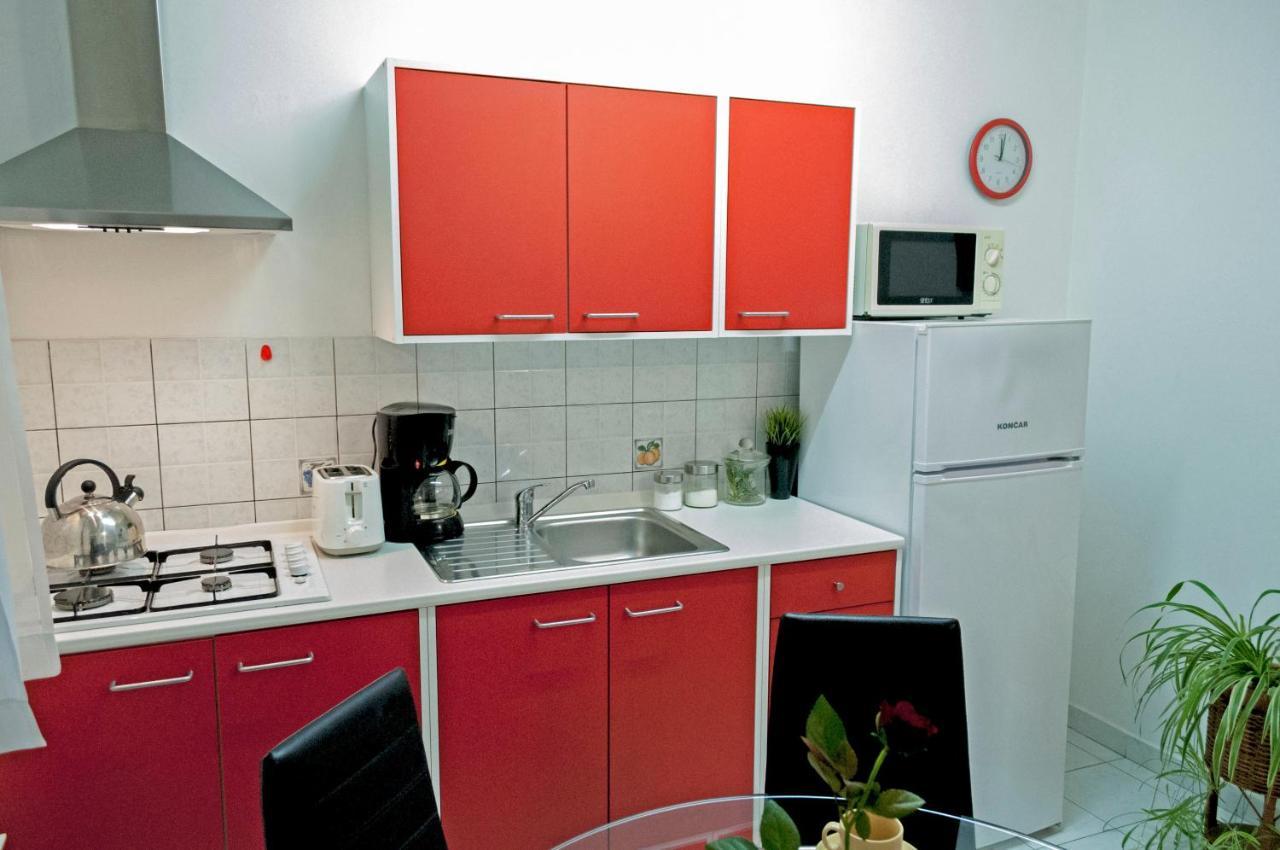 Apartment Rosa 1 로비니 외부 사진