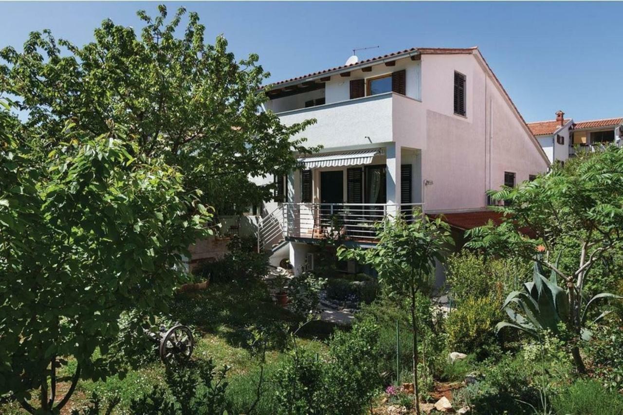 Apartment Rosa 1 로비니 외부 사진